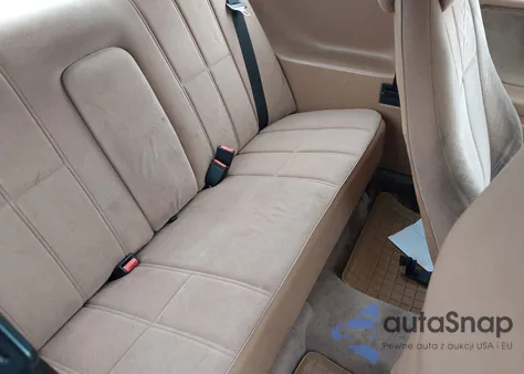 1991 Saab 900 S z USA, uszkodzony, nr VIN YS3AK35E4M7000528